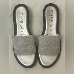 Women’s Vintage Italian Shoemaker Silver Metallic slides / sandals